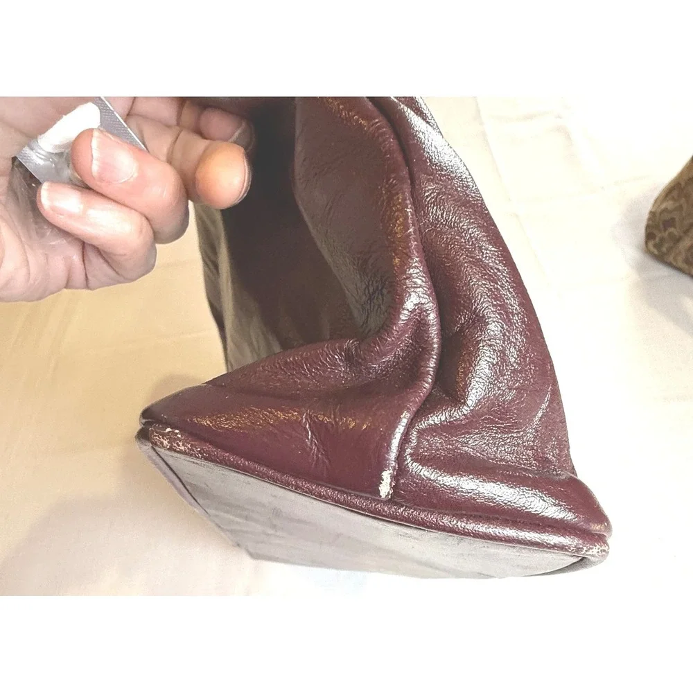 Vintage Burgundy Leather Handbag Top Handle Purse Gold‎ Tone Clasp